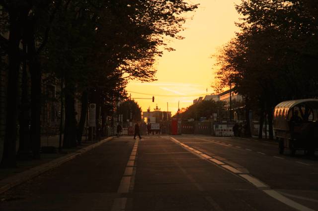 Solnedgang på Unter den Linden.